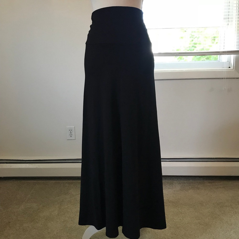 Black LuLaRoe Maxi